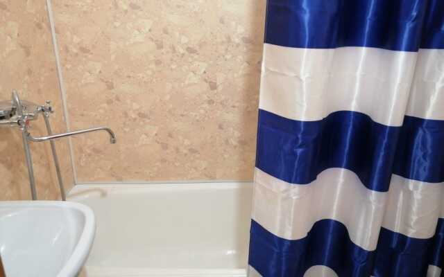 Na Entuziastov 37 Apartments