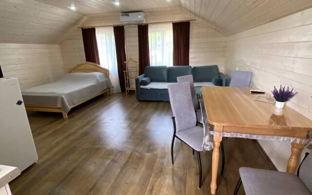 Gostevoy Dom Atmosfera Guest House