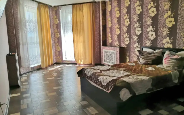Moiseeva 10 Apartments