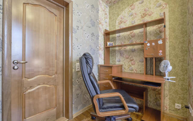 Na Furshtatskoj 19 Apartments