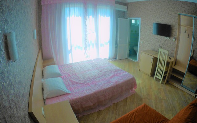 U Lauryi Guest House