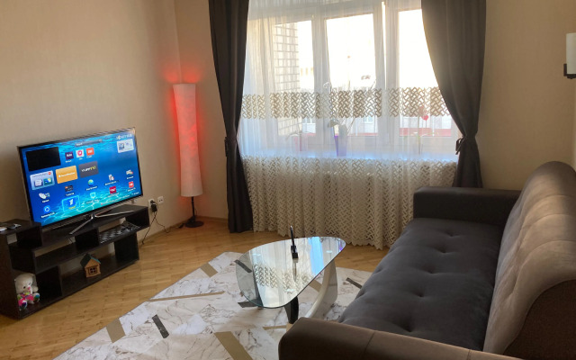 Uyut Flat