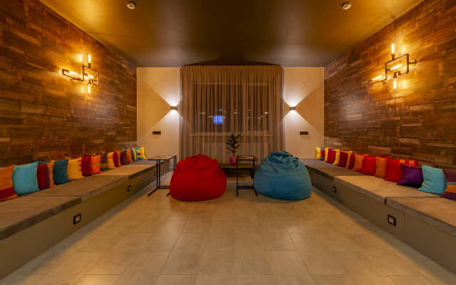 Friday Center Hostel