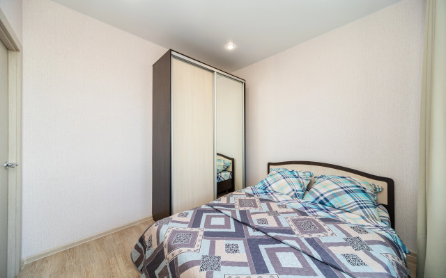 V Industrialnom Rayone Flat