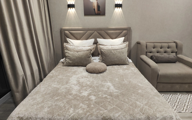 Квартира NATALI Aparts 108.2