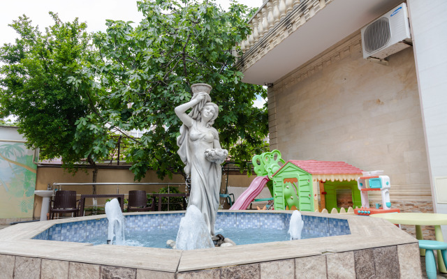 Syuzen Guest house