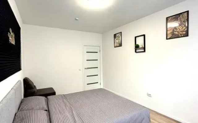 3 Na Grenaderskoy Flat