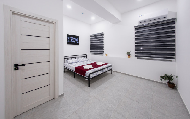 Safarov's Family Hostel