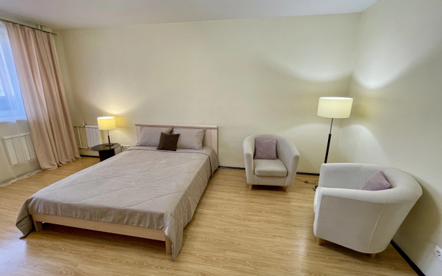 Апартаменты Авиаторов 33