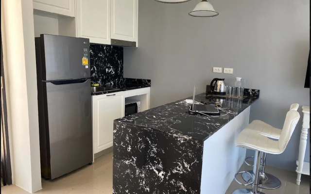 V Komplekse Palmyrah Apartment