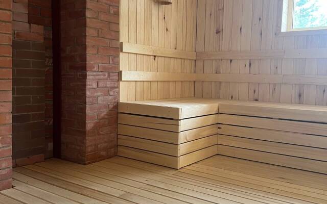 Отель Загородный клуб Любытино Хутор