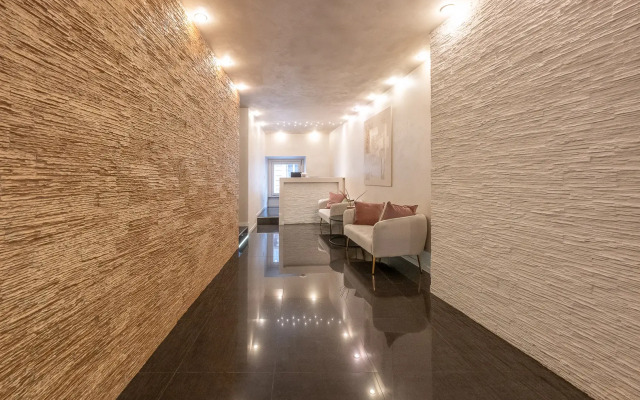 Hotel Caravita