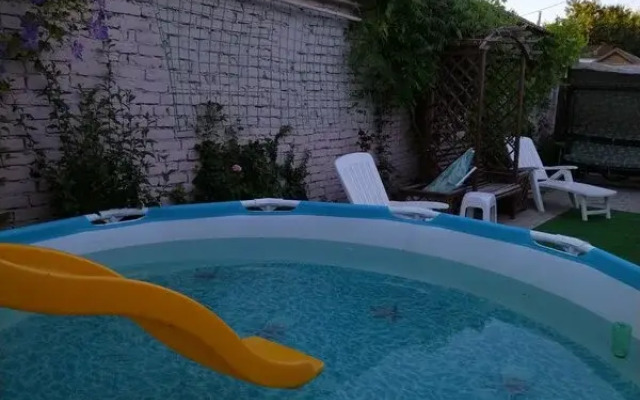 Elina Guest house