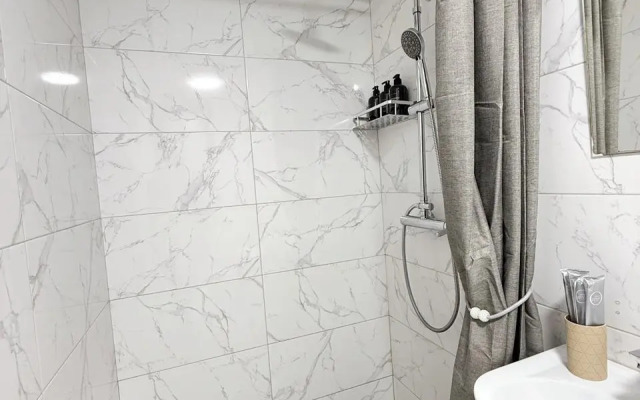 Апартаменты двухуровневые Три минуты до пляжа