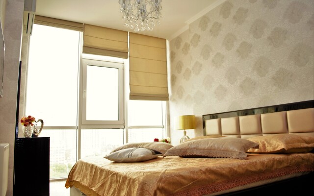 Pearl Apartment