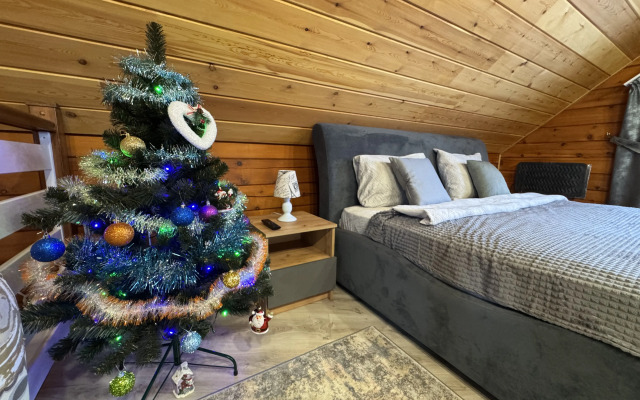 Uyutny Derevyanny Domik U Reki Private House