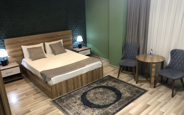 Gallery Lux Hotel Baku