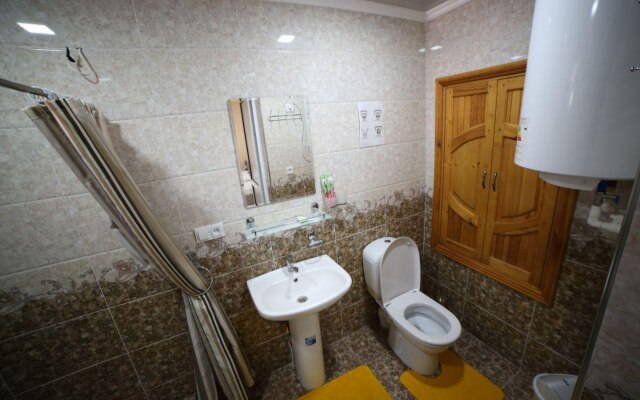 Firuza Guest House