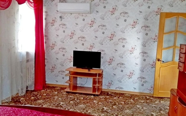 Частный дом 069 Маячная 38