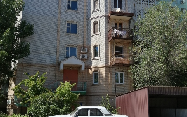 On Barsovoy Guest House