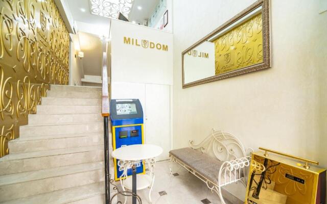 Mildom Hotel