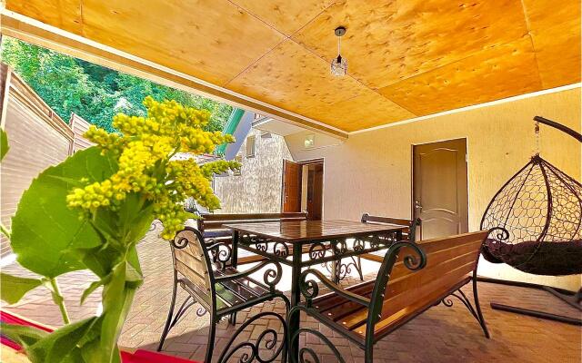 Частный дом в переулке Буачидзе 2