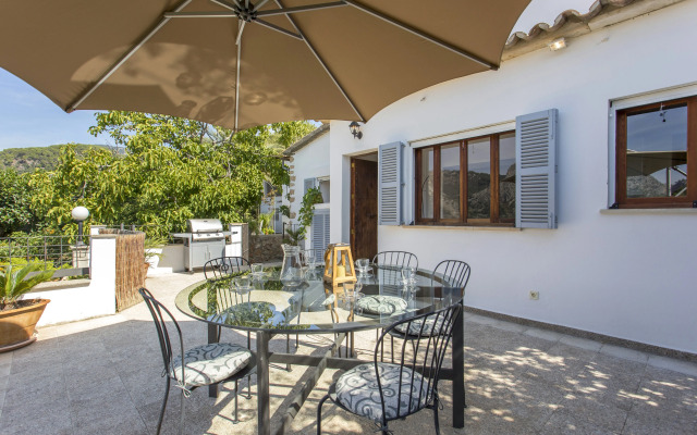 Es Castellet de Buñola Villa