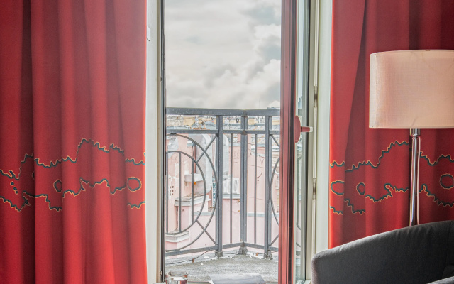 Cosmos Saint -Petersburg Nevsky Prospect Hotel, a member of Radisson Individuals