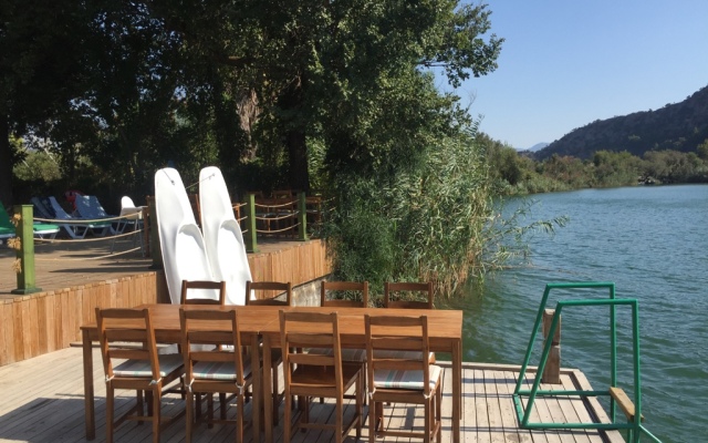 Dervi̇şhan Pension