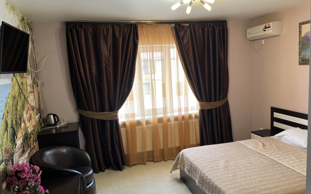Ray Hotel
