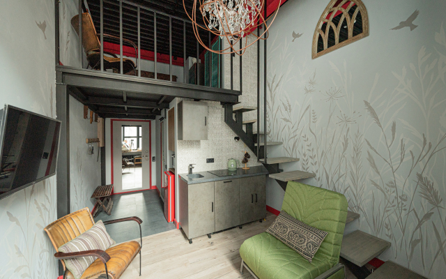 MOSCOW-DELUXE Soho Bohemian Loft Flat