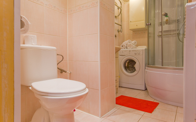 Апартаменты на Марата 22