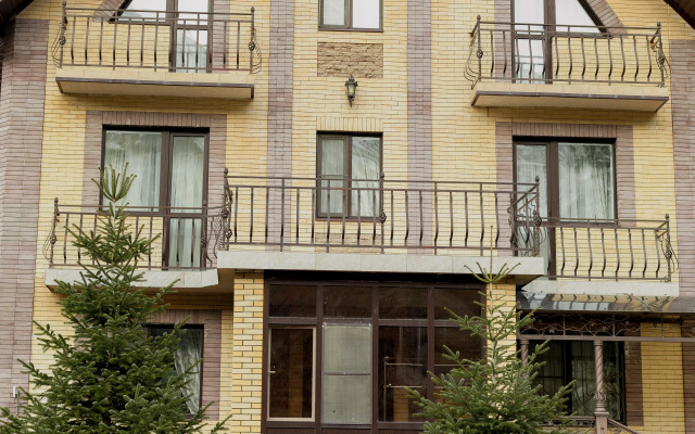Arkhar Guest House
