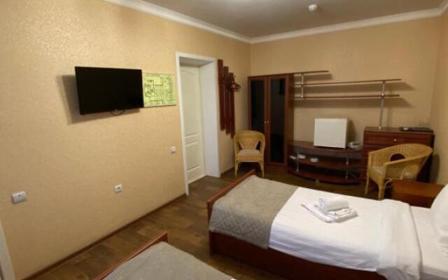 Severnaya Palmira Hotel