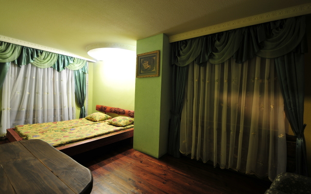 Usad'ba Kamelot Guest House