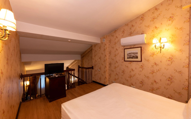 Pera Rose Hotel - Special Class