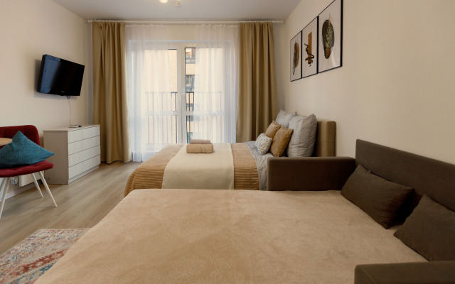 S Balkonom Flat