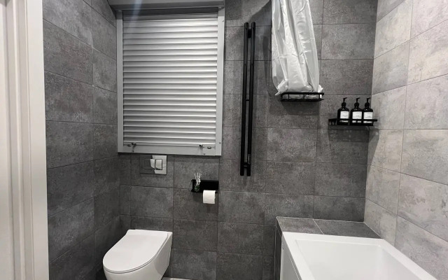 AlexHome v Monino Apartments