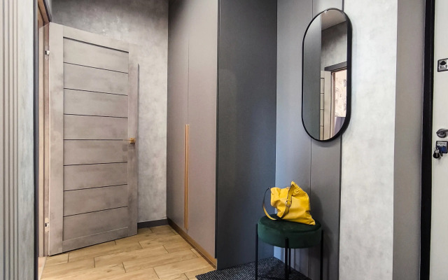 Novye V Dome Biznes Klassa S Okhranoy Apartment