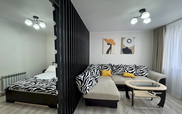 Гостевой дом 144 Тельмана 60