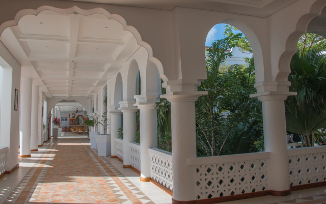Shukran Palace Hotel