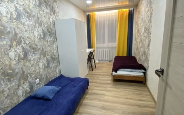 Квартира четырехкомнатная на Цюрупы, 84