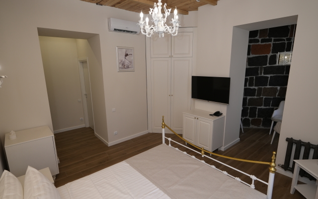 Hotel Ser In Hotel