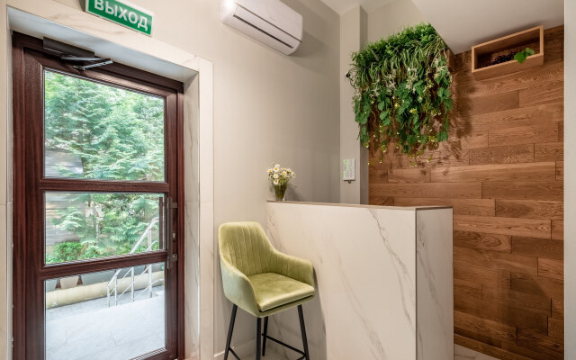 Mangosteen Apartments