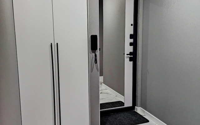 Lyuks na Leninskoy Flat