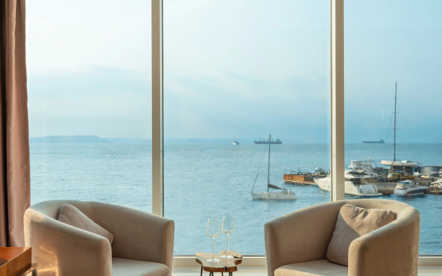 Sea View Apartments by VVO Apartments