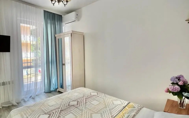 Квартира Курортная жизнь в Сочи рядом с морем 201