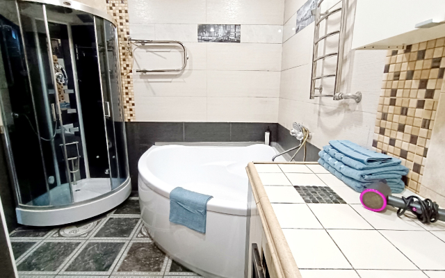 V Tsentre Kronshtadta Flat