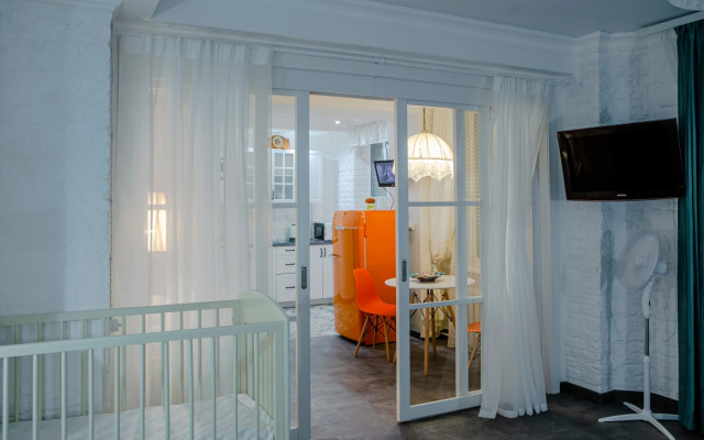 ElenaSweetHome Retro Apartment on Chistye Prudy