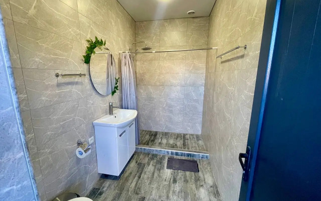 Вилла Mughni Family House